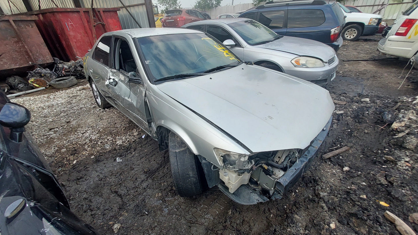 2000-2001 Toyota Camry - Stock #: M18951
