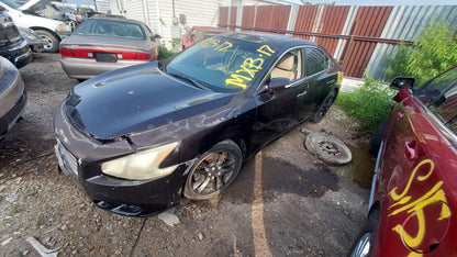 2005 Nissan Maxima - Stock #: M18907 - MXB-17
