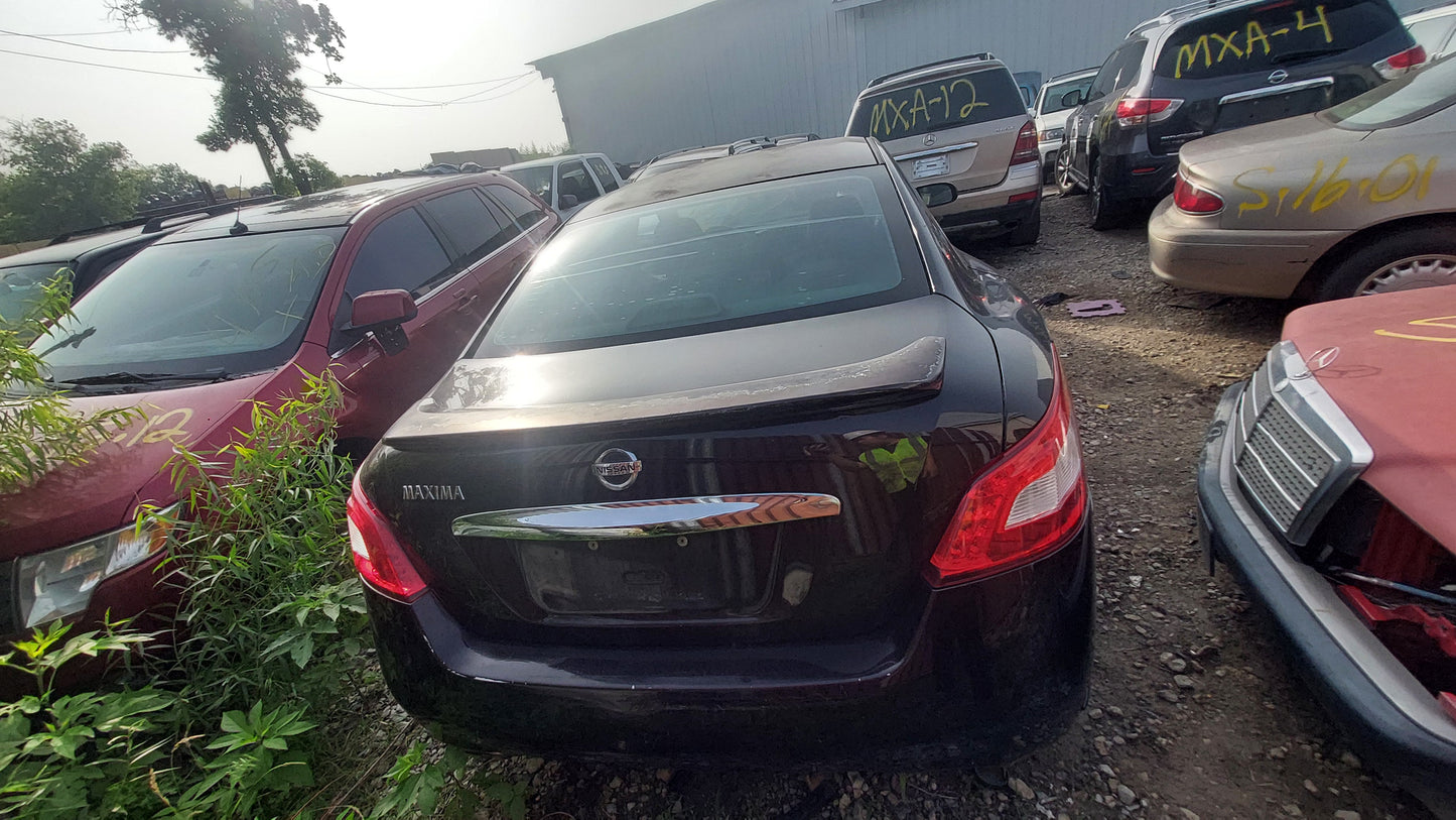 2005 Nissan Maxima - Stock #: M18907 - MXB-17