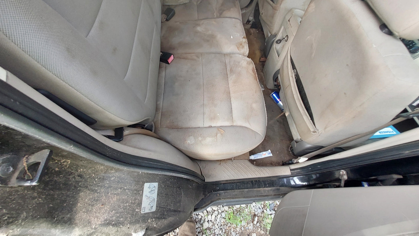 2008-2010 Ford Escape - Stock #: M18899