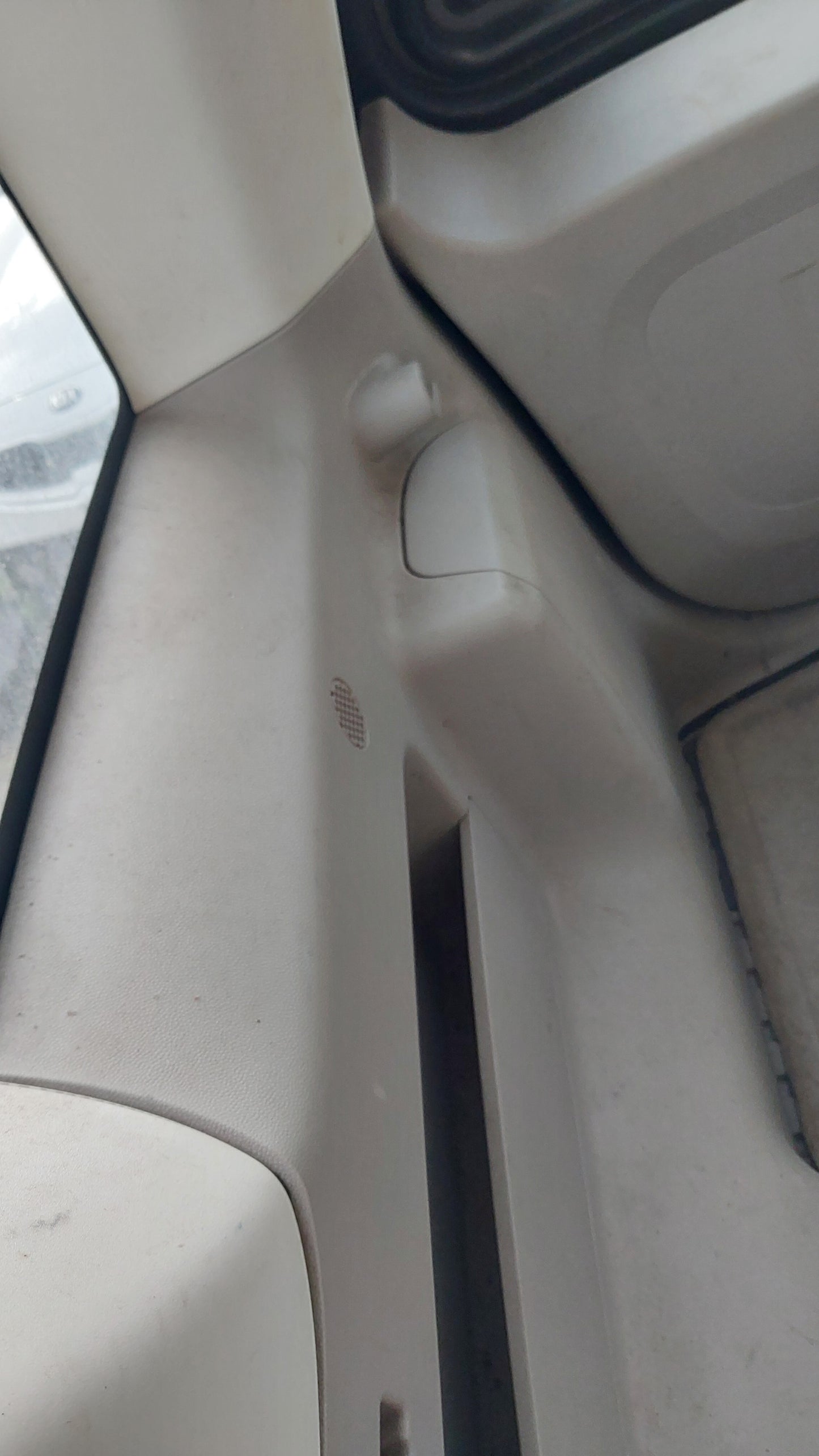 2008-2010 Ford Escape - Stock #: M18899
