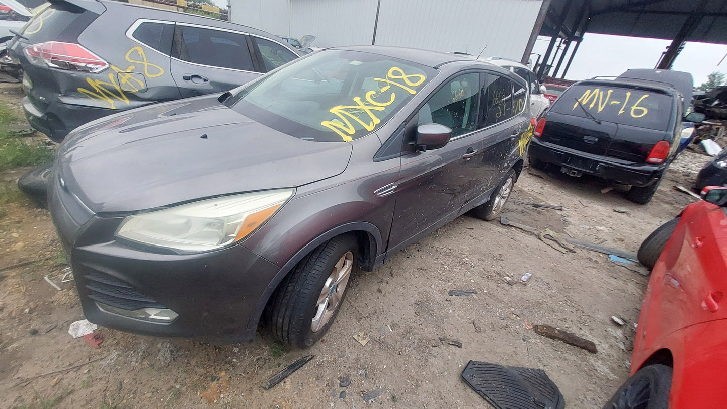 2013 Ford Escape - Stock #: M18928 - MXC-18