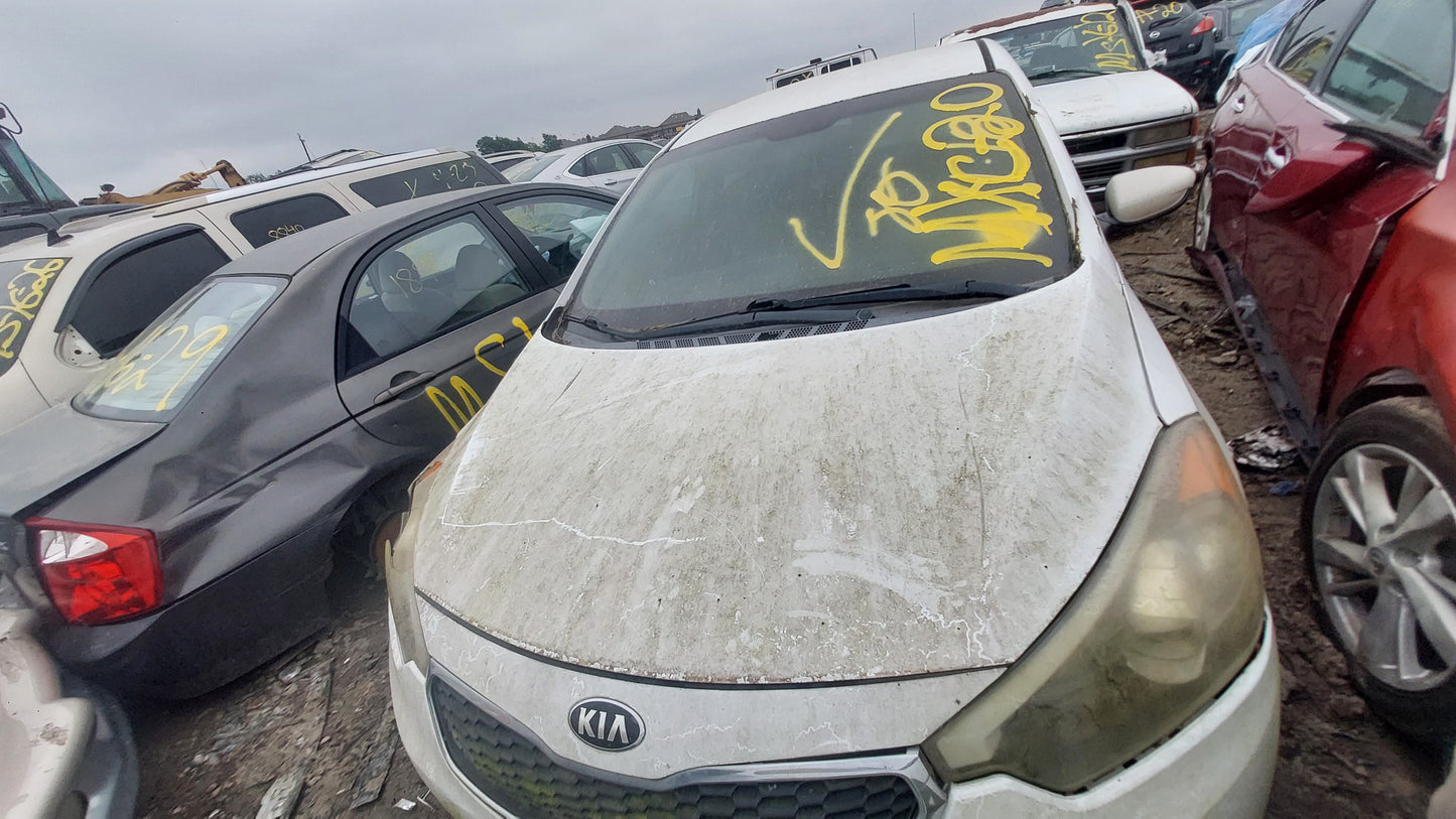 2014 - 2016 Kia Forte - Stock #: M18930 MXC-20