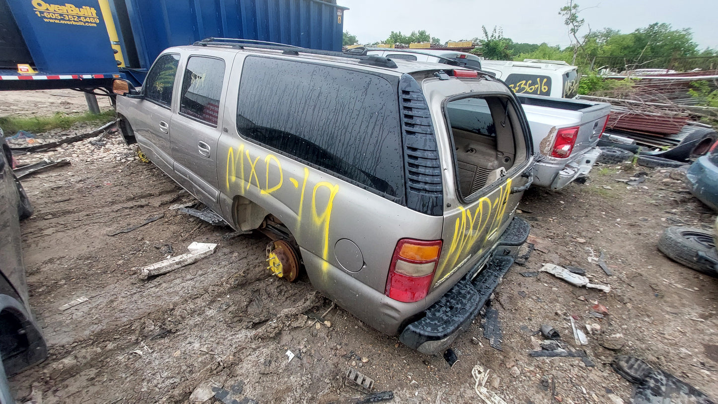 2003-2006 Chevrolet Suburban - Stock #: M18949