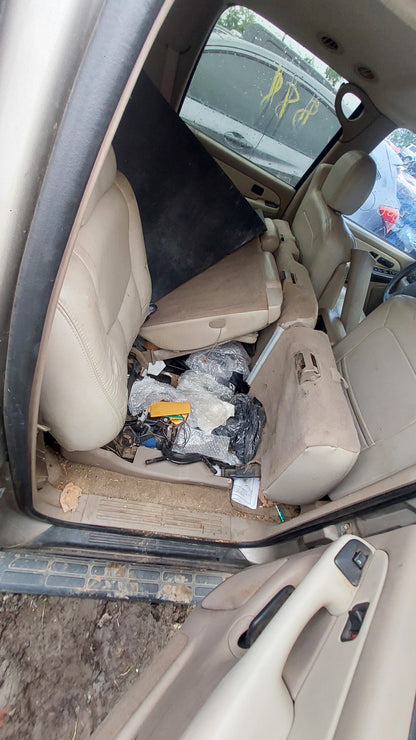 2003-2006 Chevrolet Suburban - Stock #: M18949