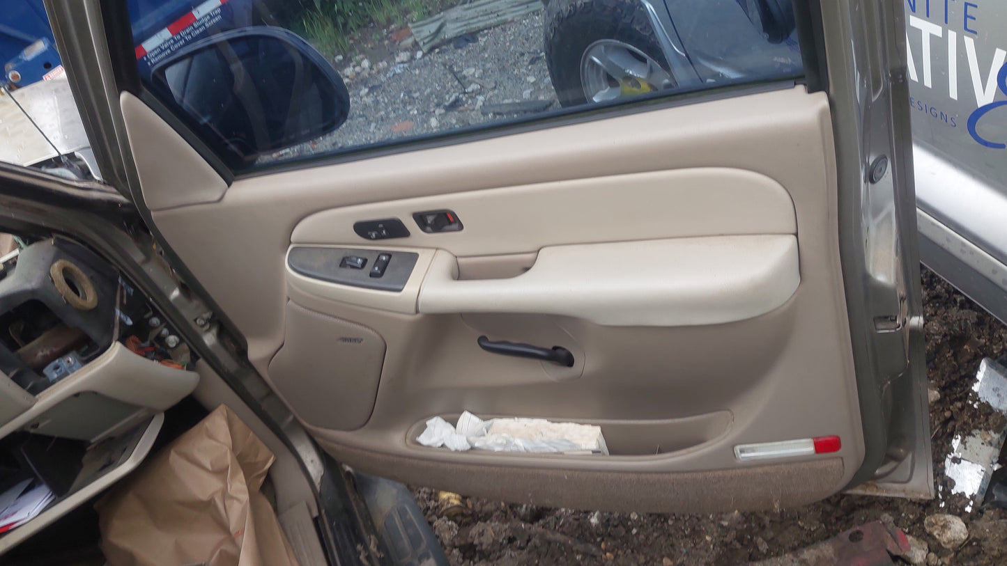 2003-2006 Chevrolet Suburban - Stock #: M18949