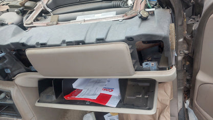 2003-2006 Chevrolet Suburban - Stock #: M18949