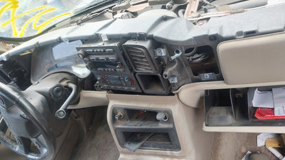 2003-2006 Chevrolet Suburban - Stock #: M18949