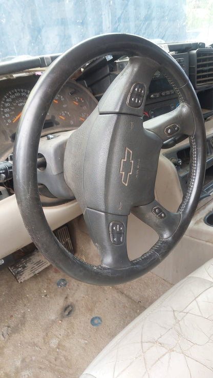 2003-2006 Chevrolet Suburban - Stock #: M18949