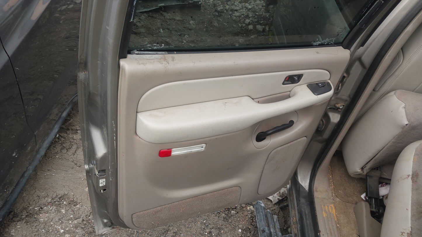 2003-2006 Chevrolet Suburban - Stock #: M18949