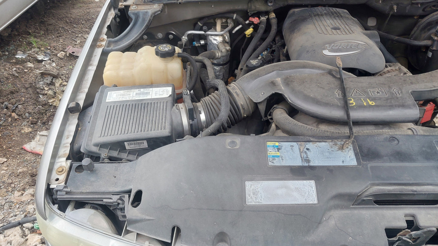 2003-2006 Chevrolet Suburban - Stock #: M18949