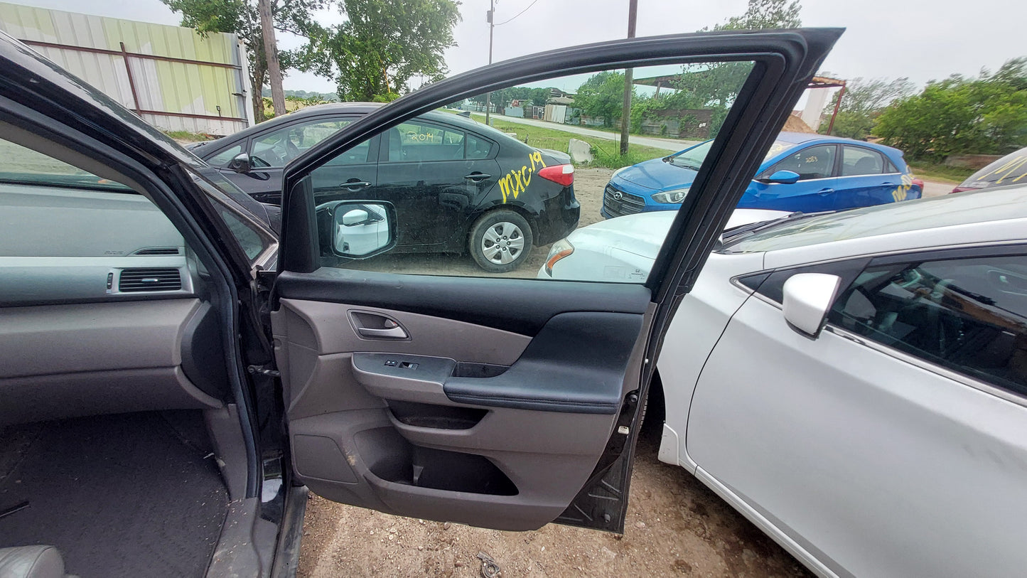 2012 Honda Odyssey - Stock #: M18923 - MXC-13