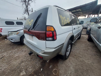 2003 Mitsubishi Montero XLS - Stock #: M18200 - MXG-10