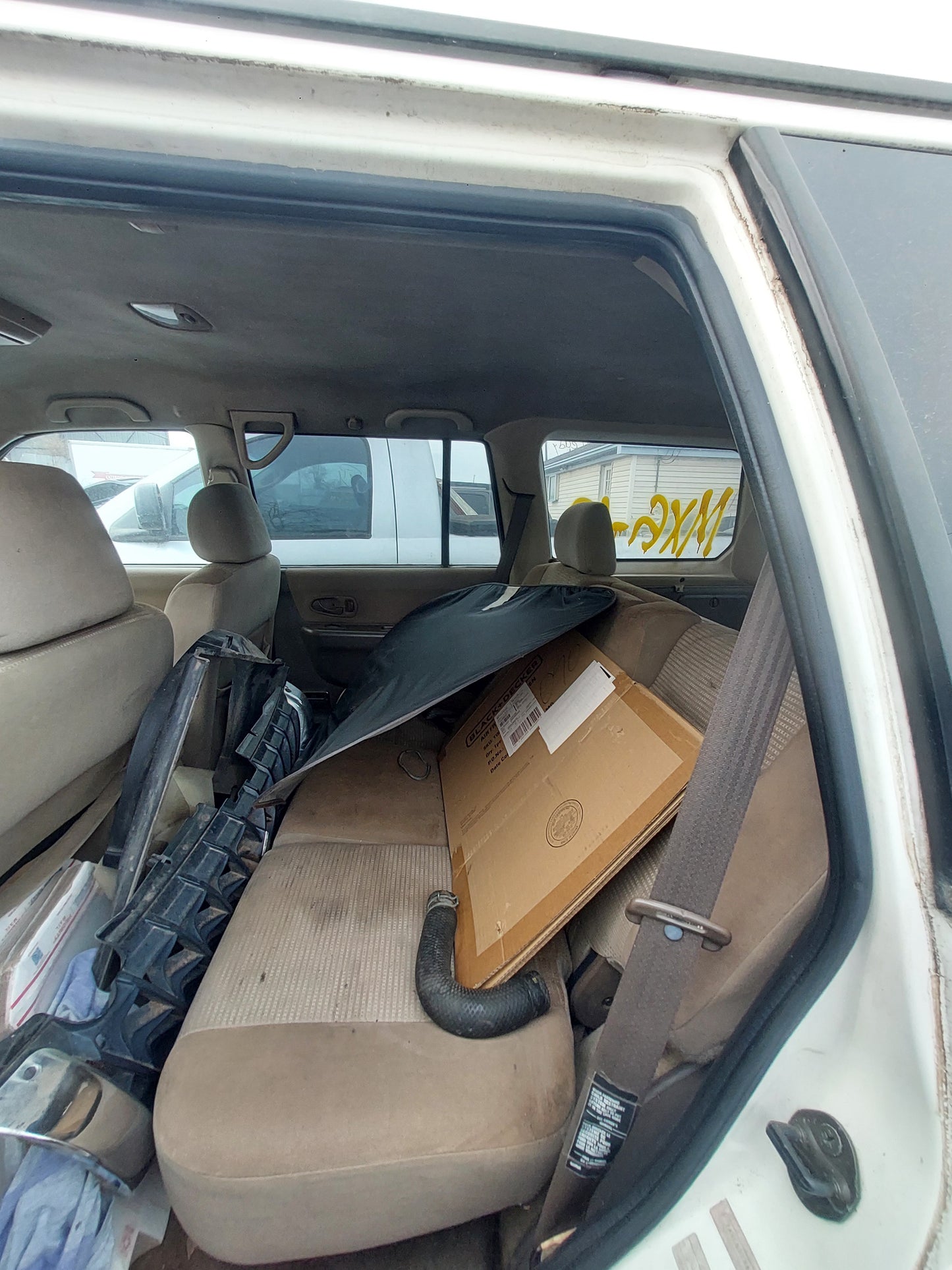 2003 Mitsubishi Montero XLS - Stock #: M18200 - MXG-10