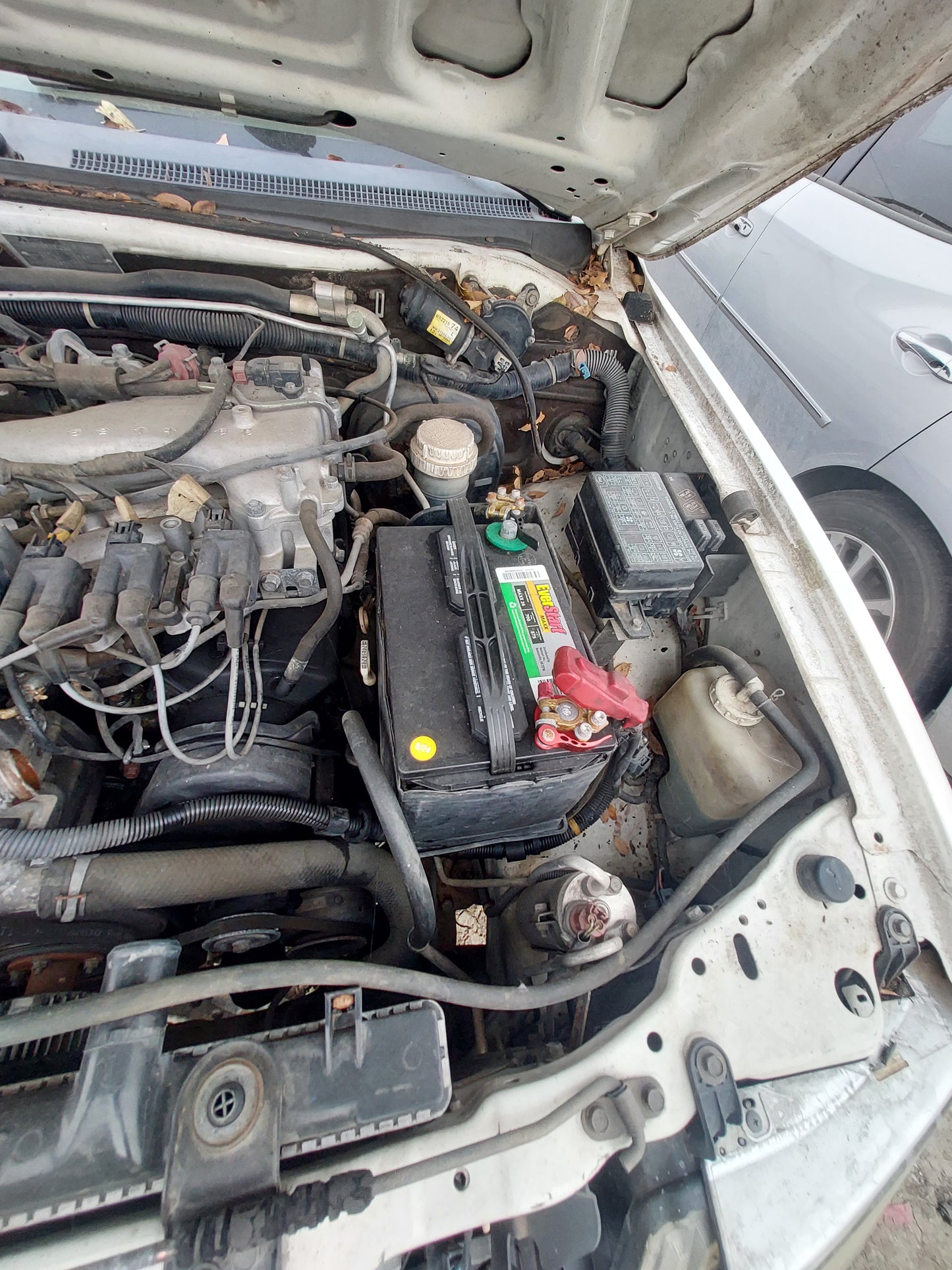 2003 Mitsubishi Montero XLS - Stock #: M18200 - MXG-10