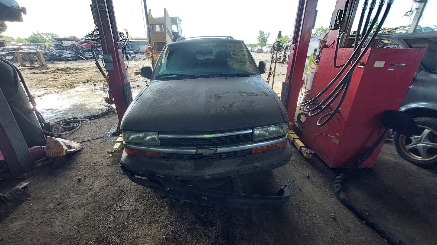1994-2005 CHEVY TRAILBLAZER - PARTING OUT-MXF-18 Stock #:M18988