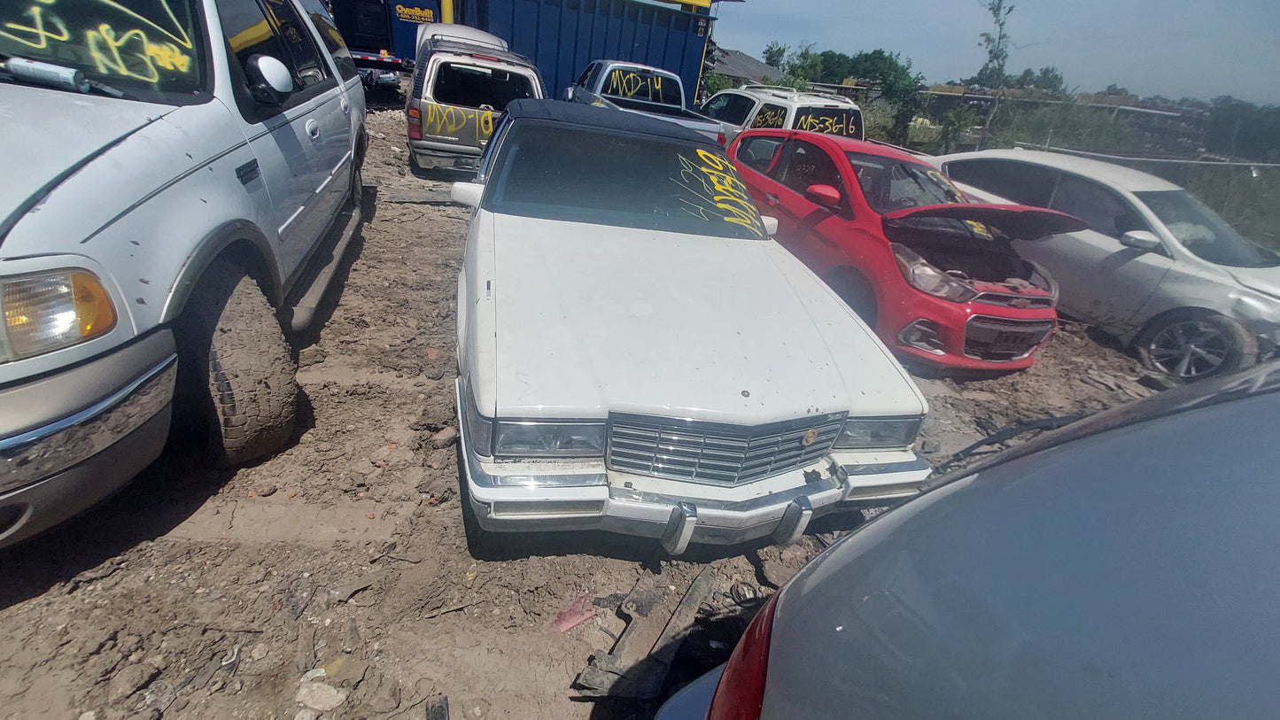1992-1993 CADILLAC FLEETWOOD-PARTING OUT-MXF-19 Stock #:M18989