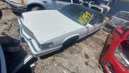 1992-1993 CADILLAC FLEETWOOD-PARTING OUT-MXF-19 Stock #:M18989