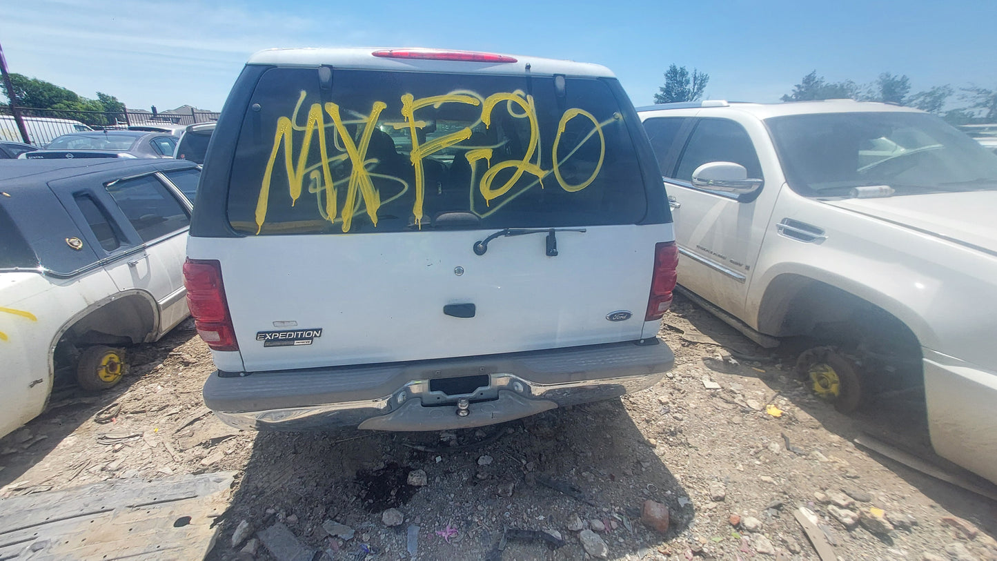 1997-2002 FORD EXPEDITION - PARTING OUT-MXF-20 Stock #:M18990