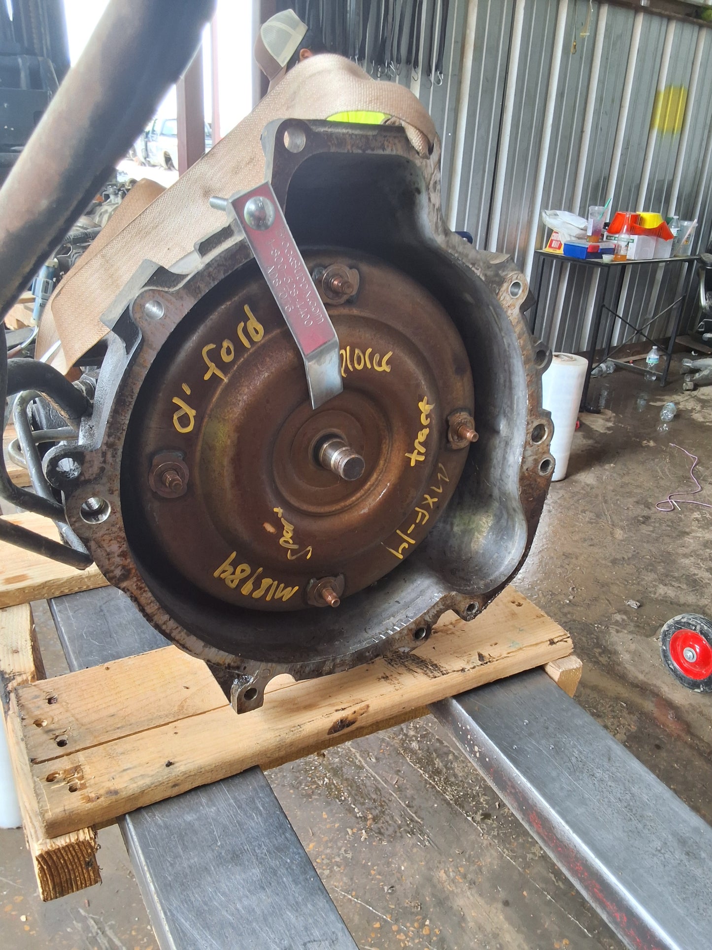 2001-2005 FORD EXPLORER SPORT TRACK- AUTOMATIC TRANSMISSION -#M18984