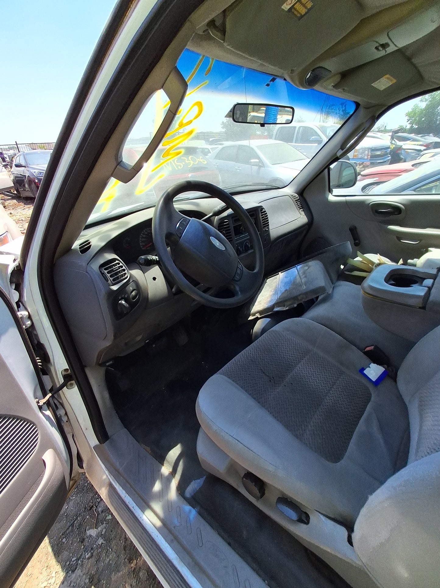 2004 Ford F150 - Stock #: - M19507 - MP-17