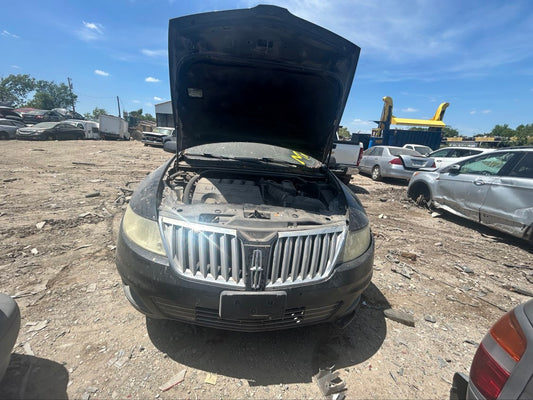 2011 Lincoln MKS - Stock #: M19461 - MN-11