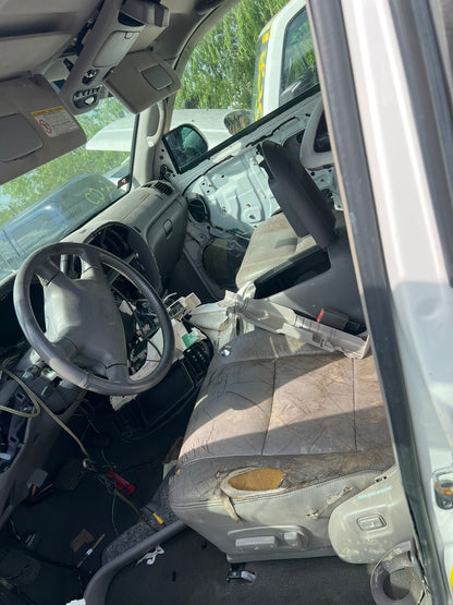 2/2 2001-2004 Toyota Sequenia | All Parts G - Z | SKU #: M17423