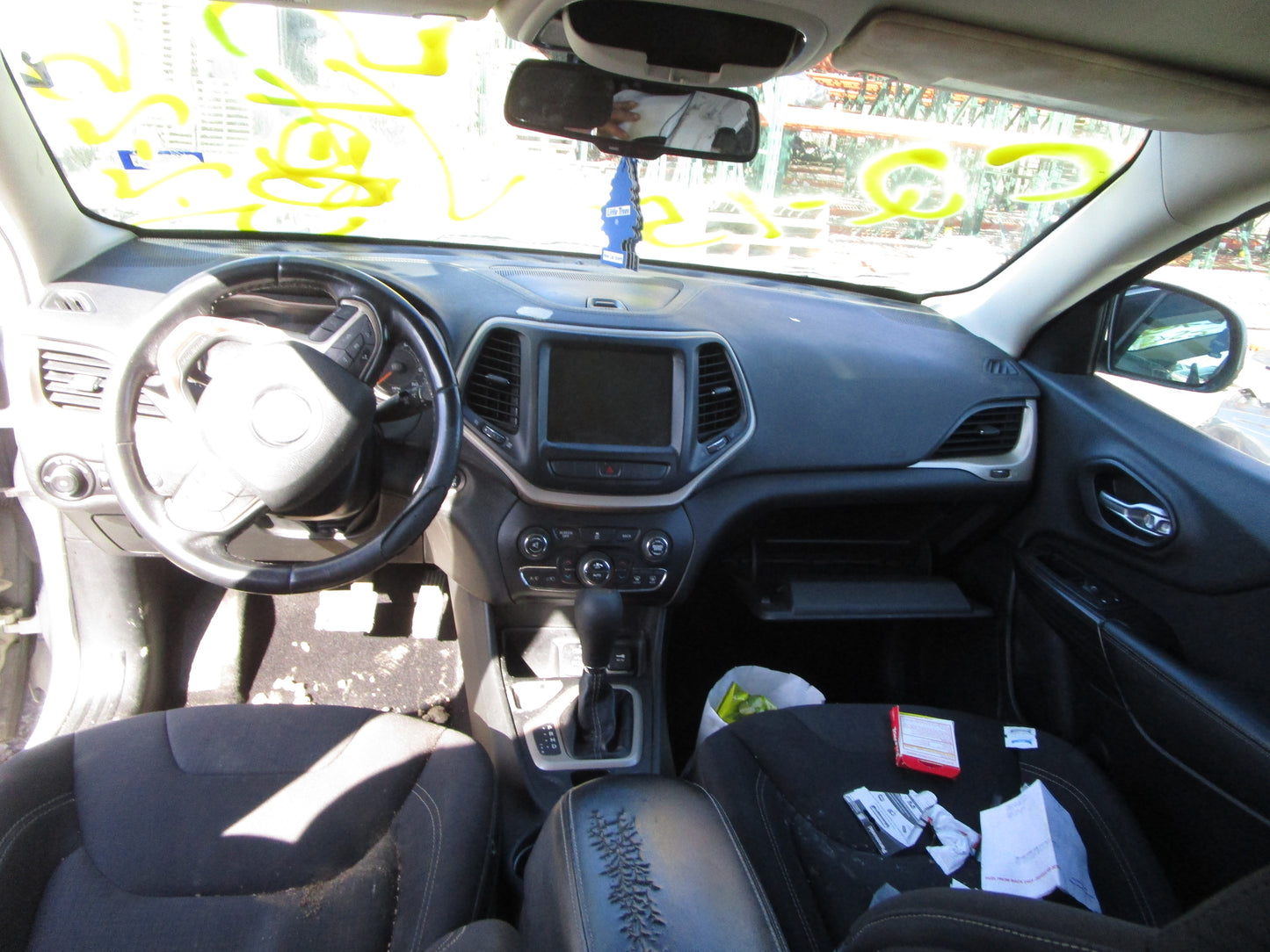 2/2 2014 - 2018 Jeep Cherokee | All Parts G - Z | SKU #: 16805 CQ-15