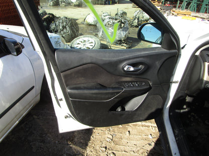 1/2 2014 - 2018 Jeep Cherokee | All Parts A - F | SKU #: 16805 CQ-15