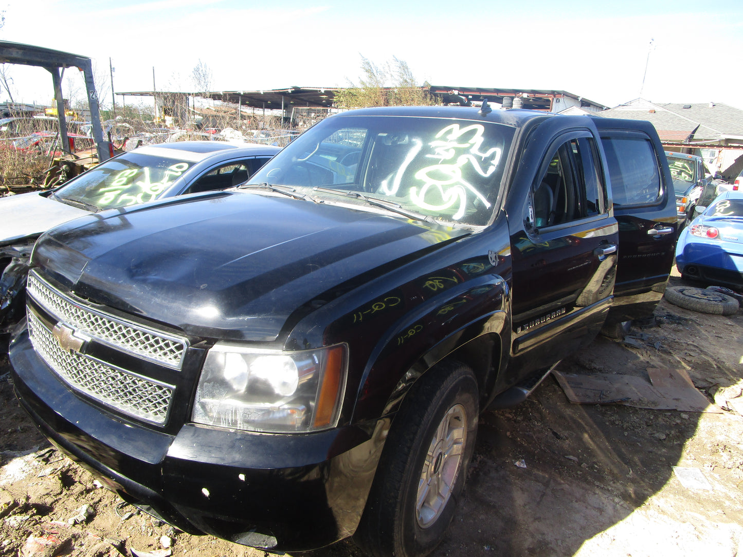 2/2 2007 - 2014 Chevrolet Suburban | All Parts G - Z | SKU #: 16803 CQ-13