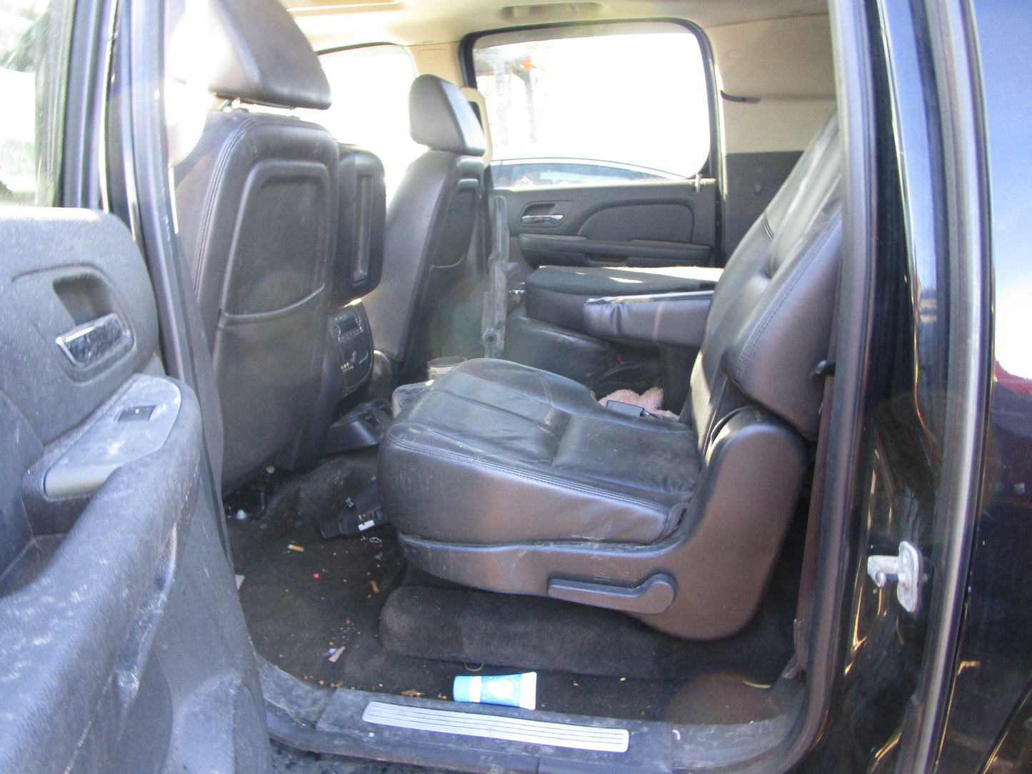2/2 2007 - 2014 Chevrolet Suburban | All Parts G - Z | SKU #: 16803 CQ-13