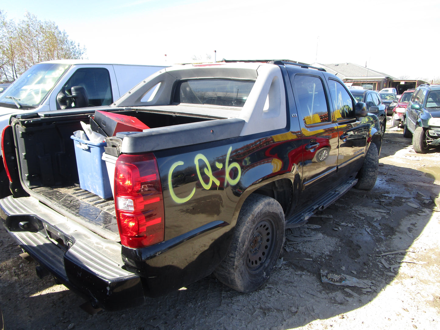 2/2 2007 - 2014 Chevrolet Avalanche | All Parts G - Z | SKU #: 16796 CQ-6