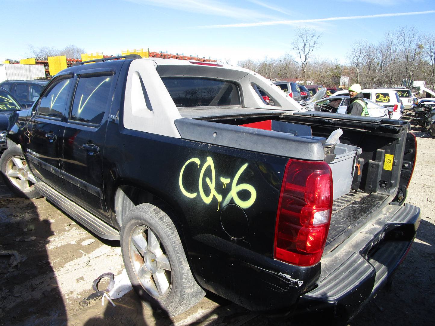 2/2 2007 - 2014 Chevrolet Avalanche | All Parts G - Z | SKU #: 16796 CQ-6