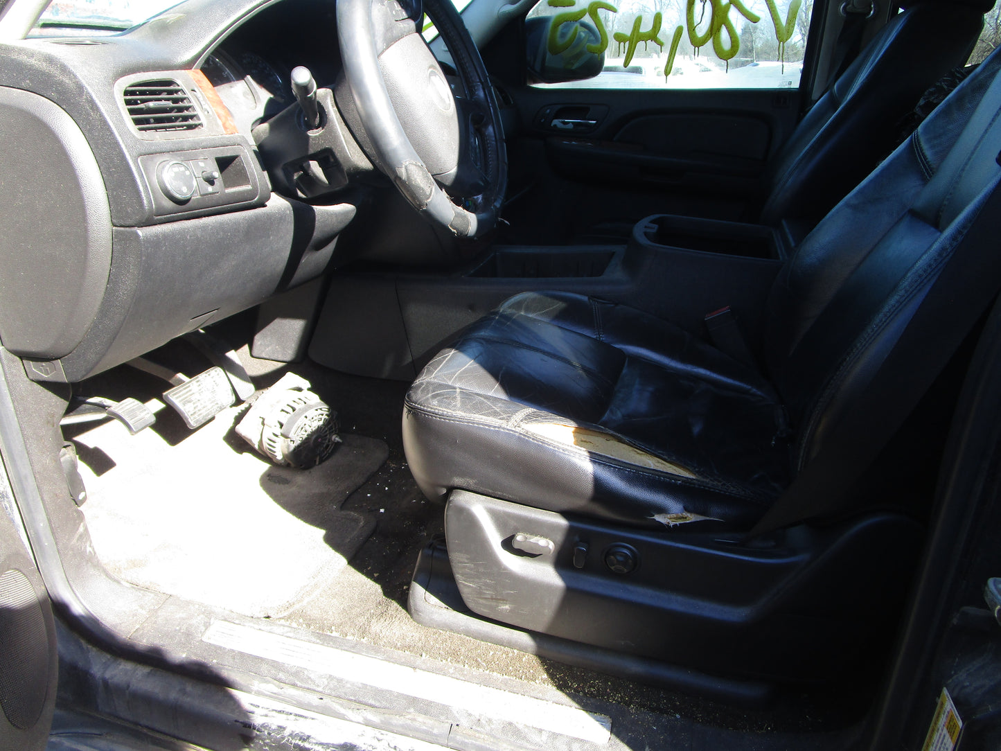 2/2 2007 - 2014 Chevrolet Avalanche | All Parts G - Z | SKU #: 16796 CQ-6