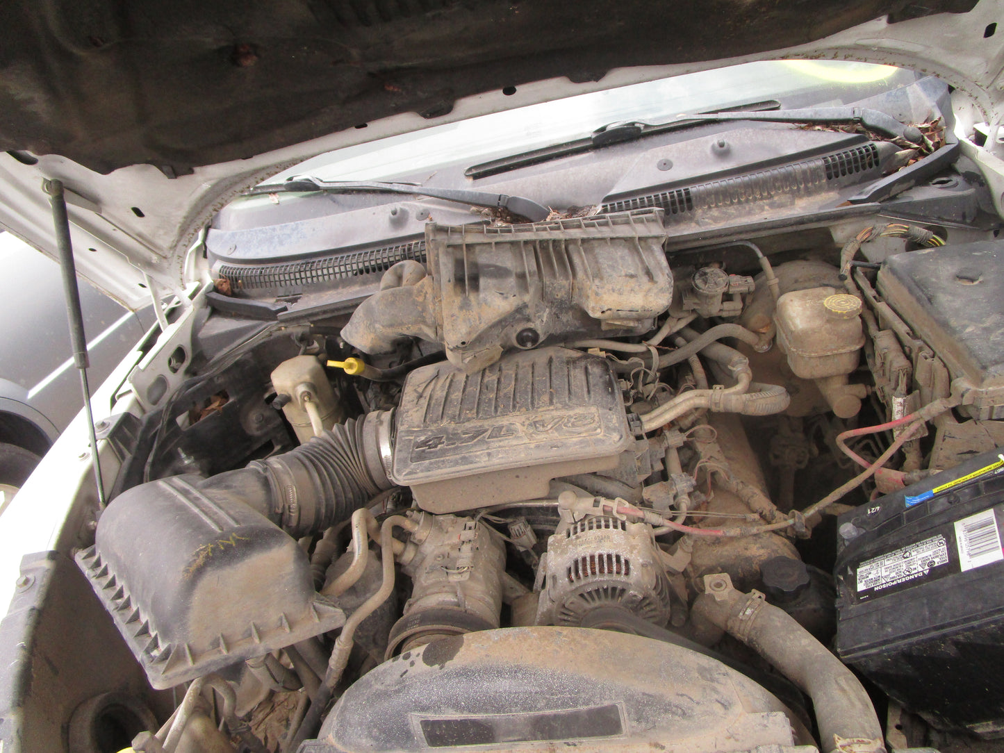 2006 DODGE DAKOTA - 4.7 L ENGINE - # 16094