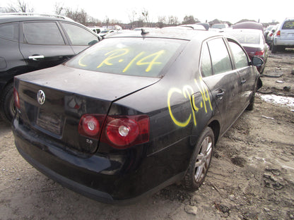 2/2 2005 - 2010 Volkswagen Jetta | All Parts G - Z | SKU #:16824 CR-14