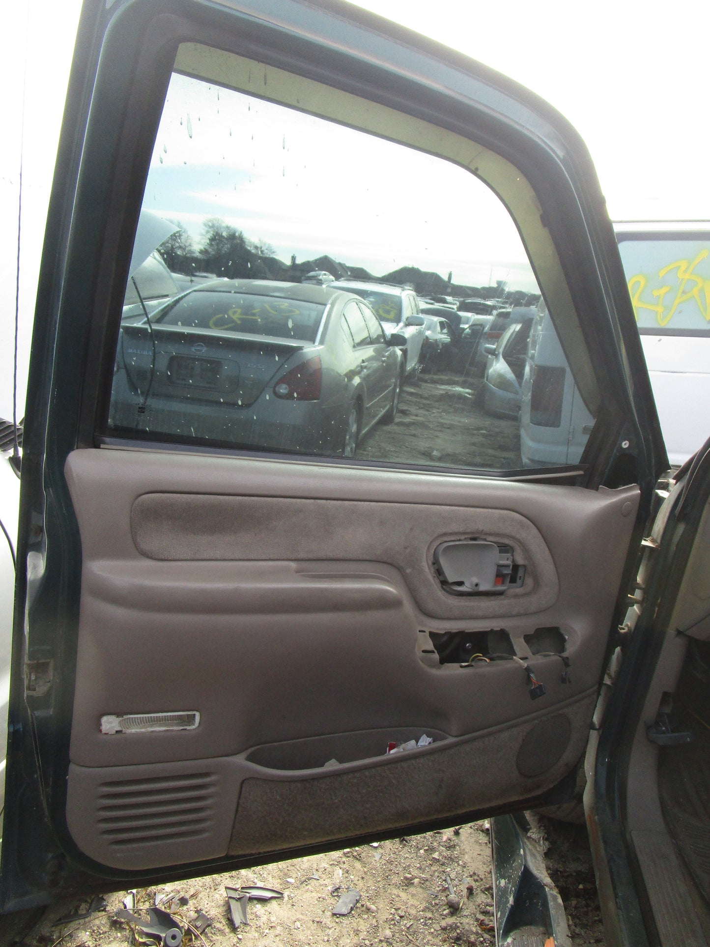 2/2 1995 - 2000 Chevrolet Silverado 3500 | All Parts G - Z | SKU #: 16829 CR-19