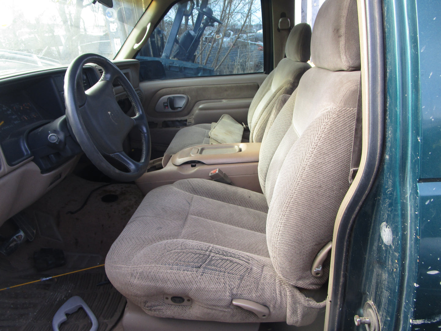 1/2 1995 - 2000 Chevrolet Silverado 3500 | All Parts A - F | SKU #: 16829 CR-19