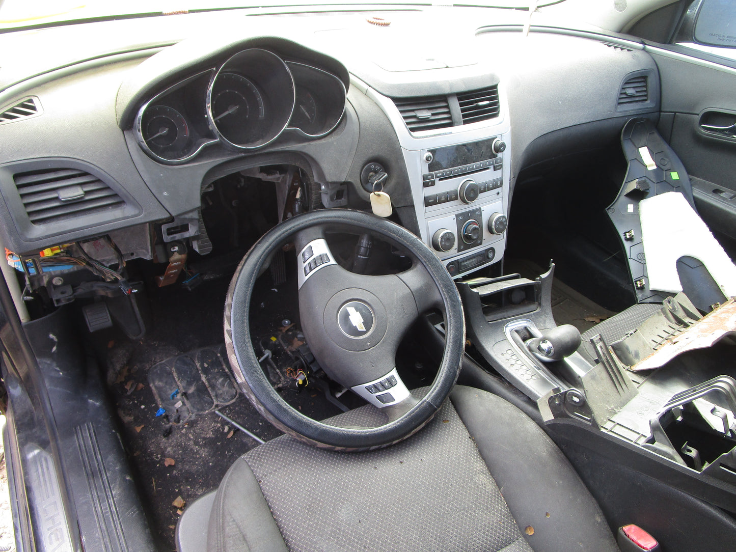 1/2 2008 - 2012 Chevrolet Malibu | All Parts A - F | SKU #: 16825 CR-15