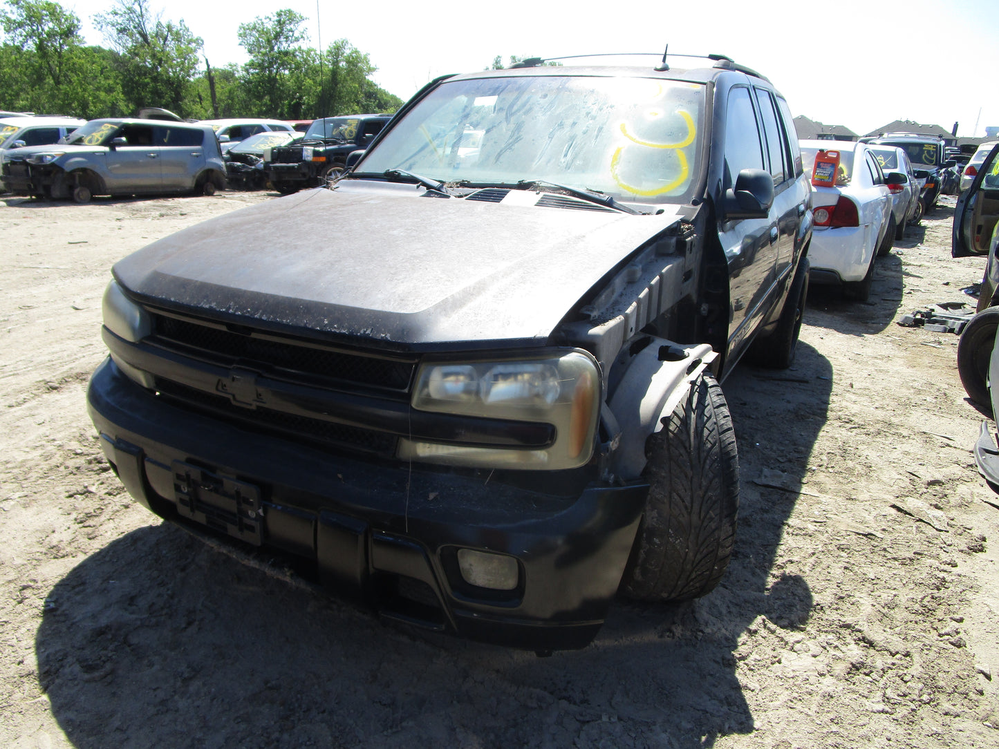 2004 CHEVY TRAILBLAZER - PARTING OUT - CC-9 - STK# 16119