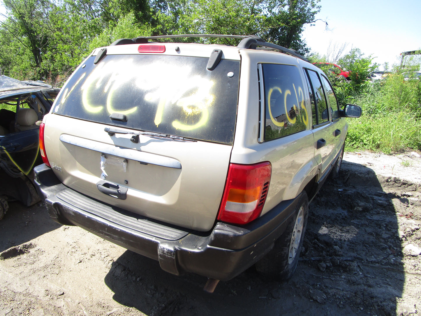 2000 JEEP GRAND CHEROKEE - PARTING OUT - CC-13 - STK# 16123