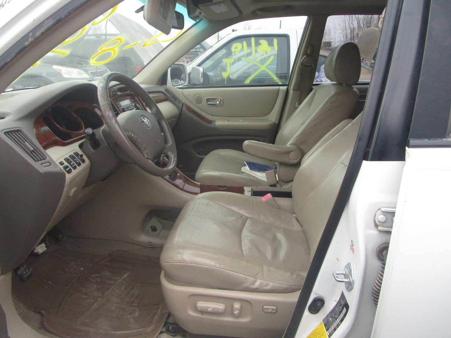 1/2 2004 - 2007 Toyota Highlander Hybrid | All Parts A - F | SKU #:16838 CS-8
