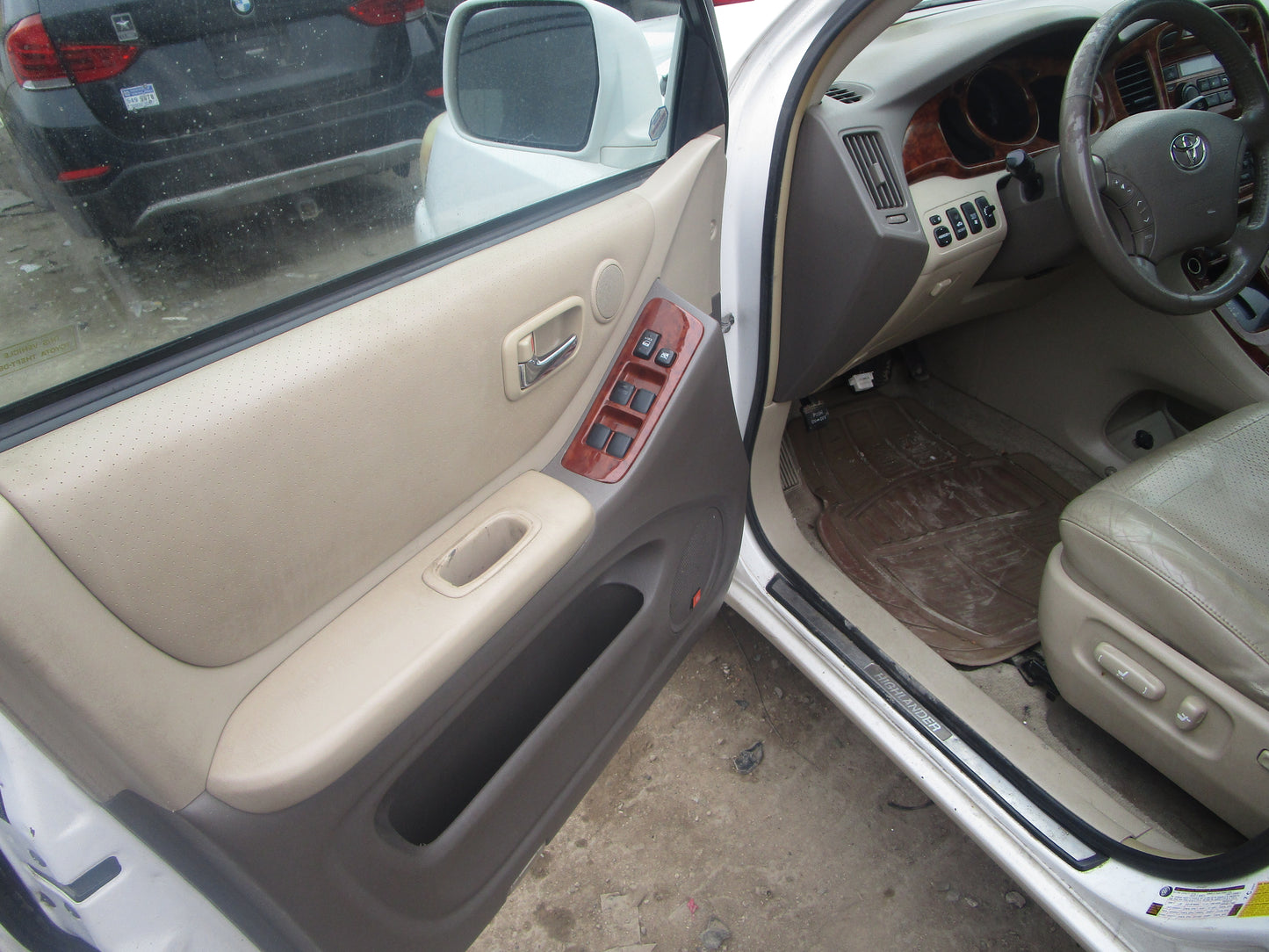 1/2 2004 - 2007 Toyota Highlander Hybrid | All Parts A - F | SKU #:16838 CS-8
