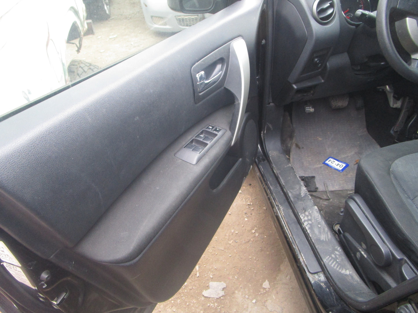 1/2 2008 - 2015 Nissan Rogue | All Parts A - F | SKU #:16836 CS-6