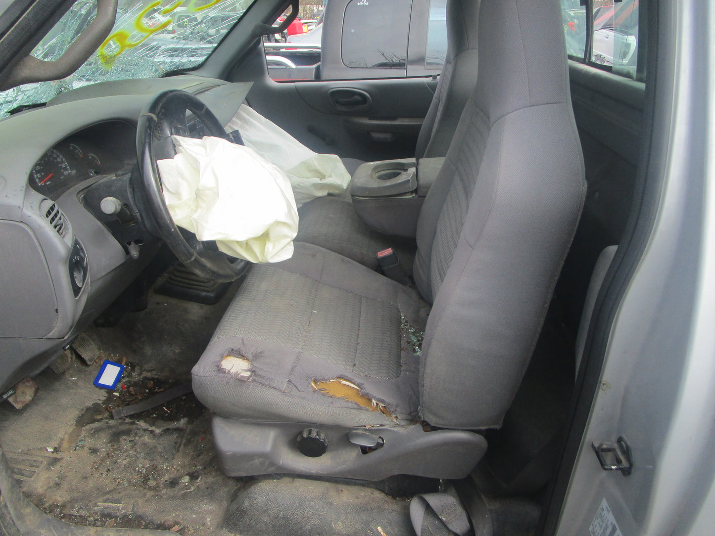2/2 1997 - 2003 Ford F150 | All Parts G - Z | SKU #: 16850 CS-20