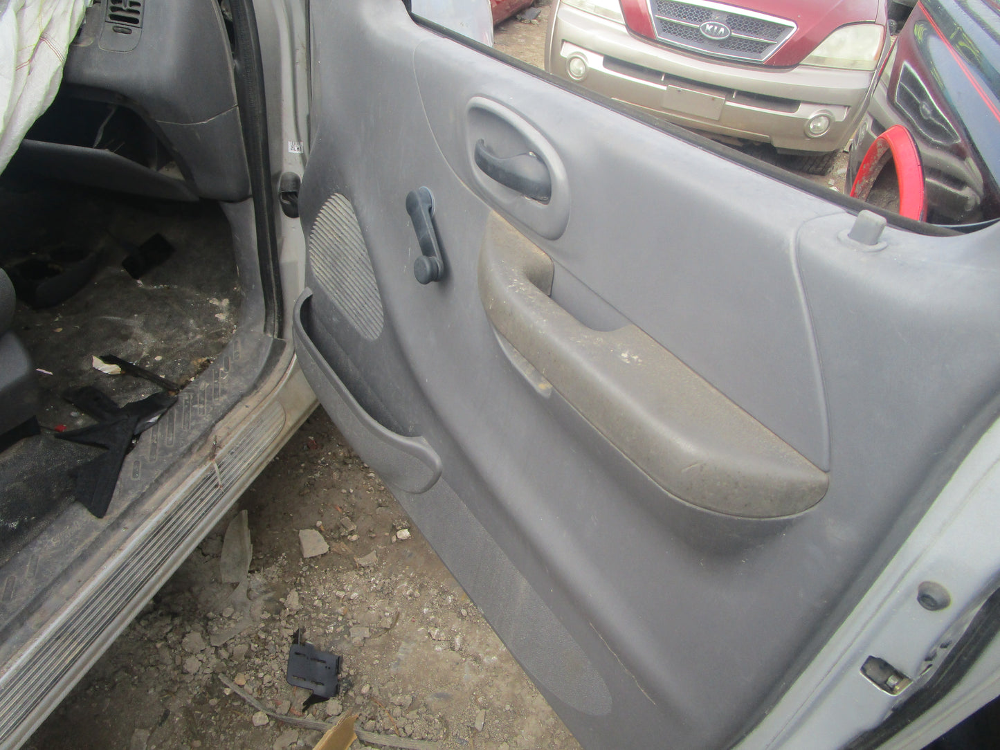 2/2 1997 - 2003 Ford F150 | All Parts G - Z | SKU #: 16850 CS-20