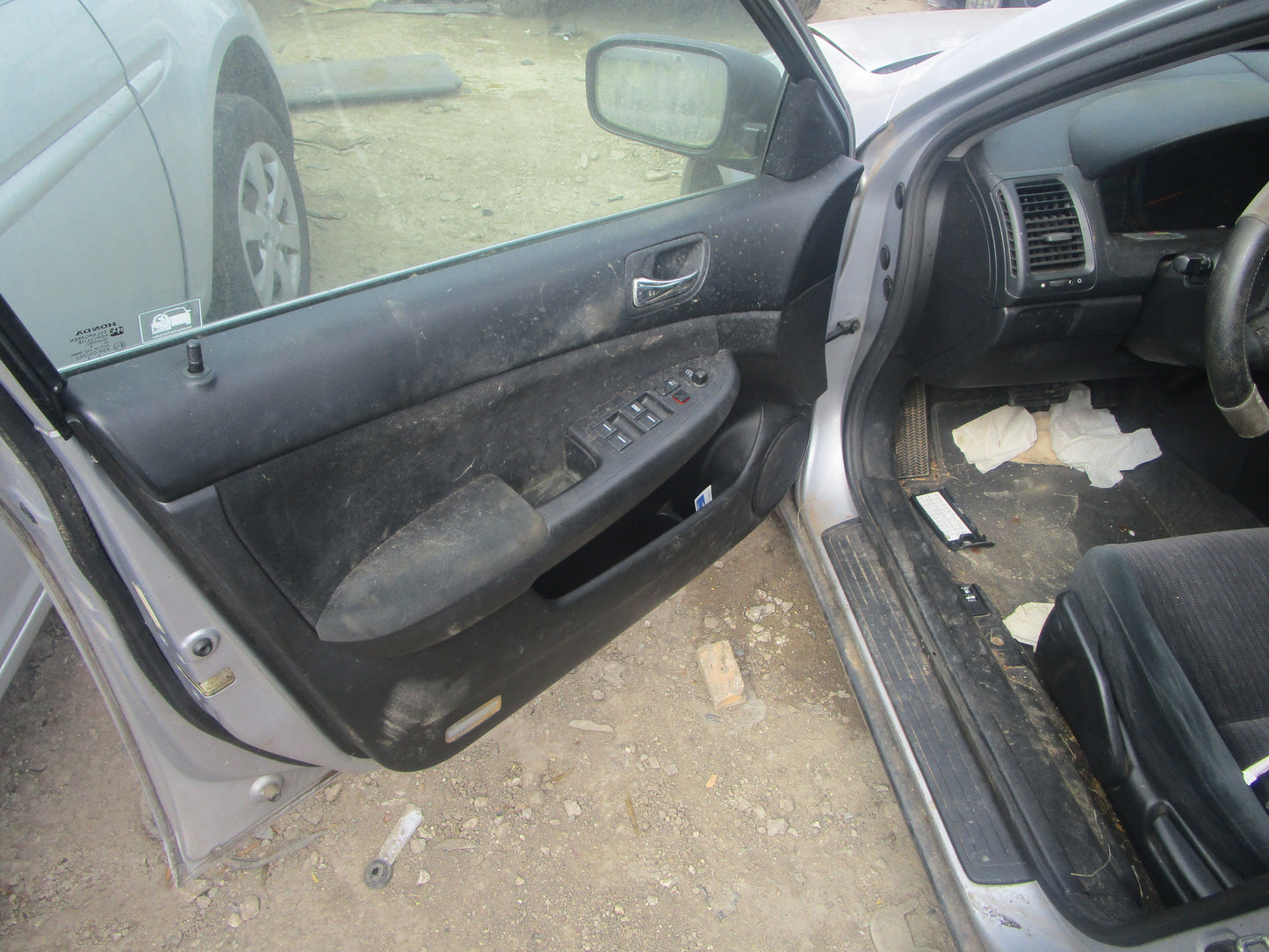 2/2 2003 - 2007 Honda Accord | All Parts G - Z | SKU #:16831 CS-1