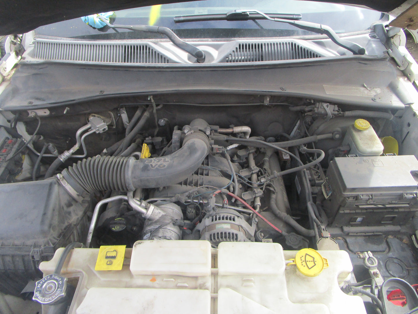 2/2 2008 - 2012 Jeep Liberty | All Parts G - Z | SKU #:16844 CS-14