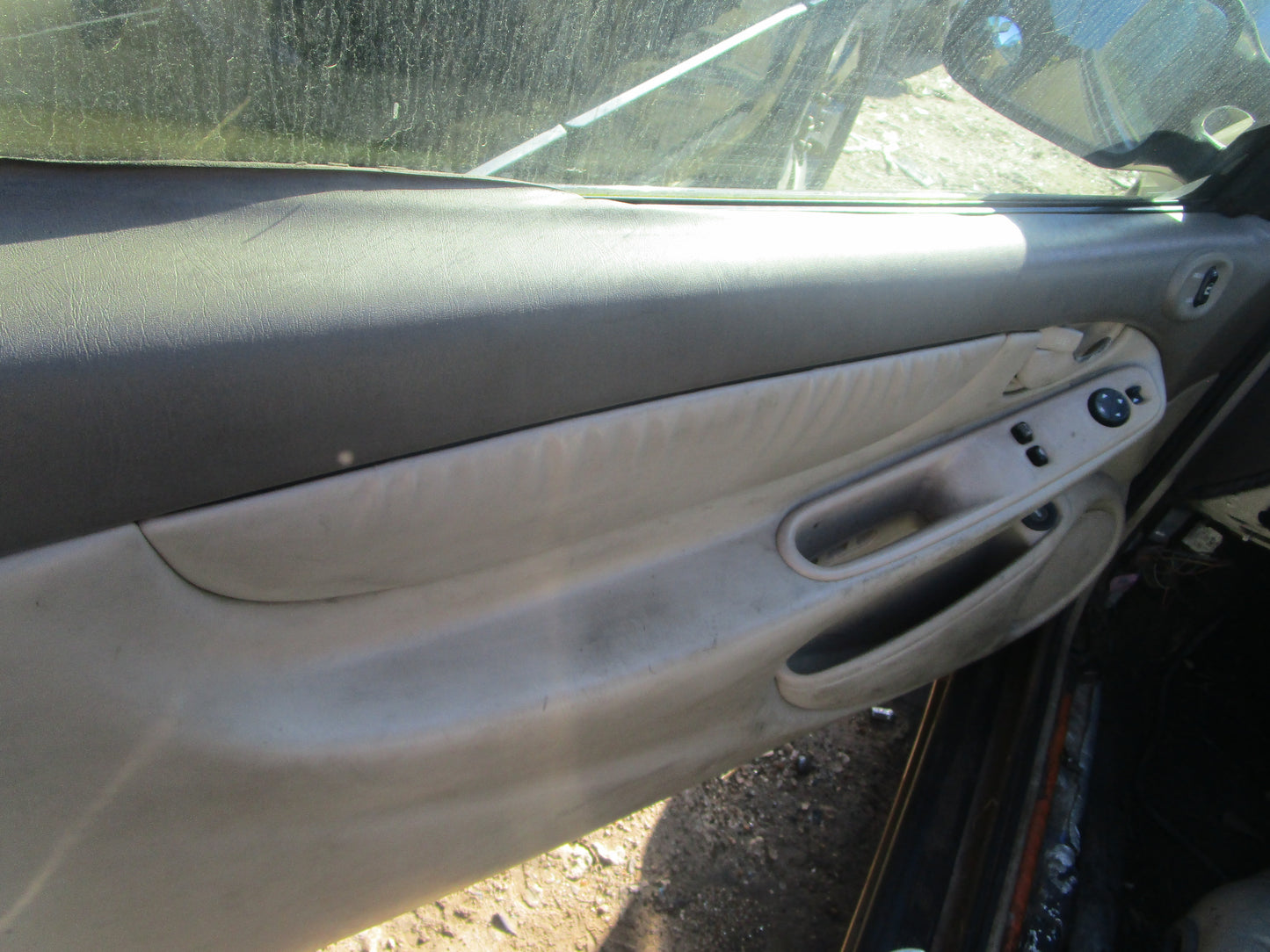 1/2 1999 - 2004 Oldsmobile Alero | All Parts A - F | SKU #: 16855 CT-5