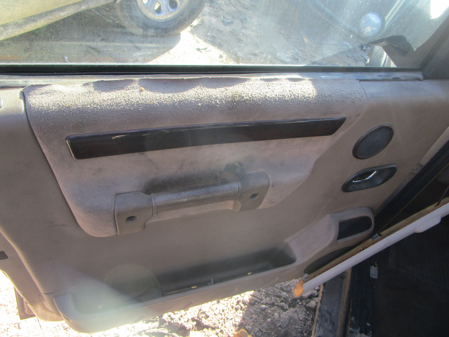 2/2 1999 - 2004 Land Rover Discovery II | All Parts G - Z | SKU #: 16856 CT-6